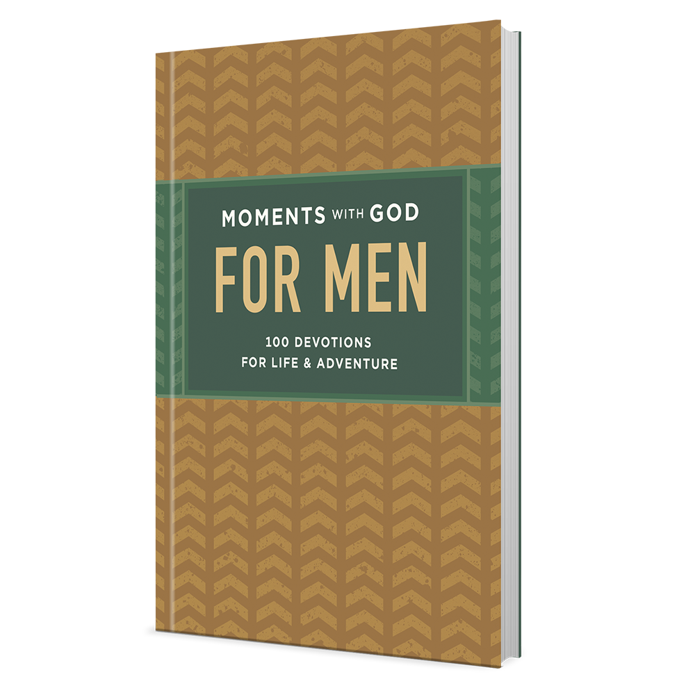 (Preorder) MOMENTS WITH GOD FOR MEN