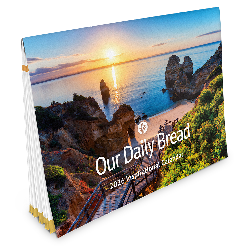 2026 WALL CALENDAR WITH FREE GIFT